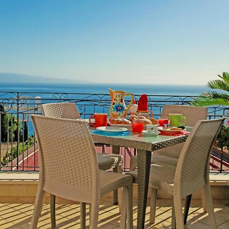 Casa Cloe Lejlighed Taormina Eksteriør billede